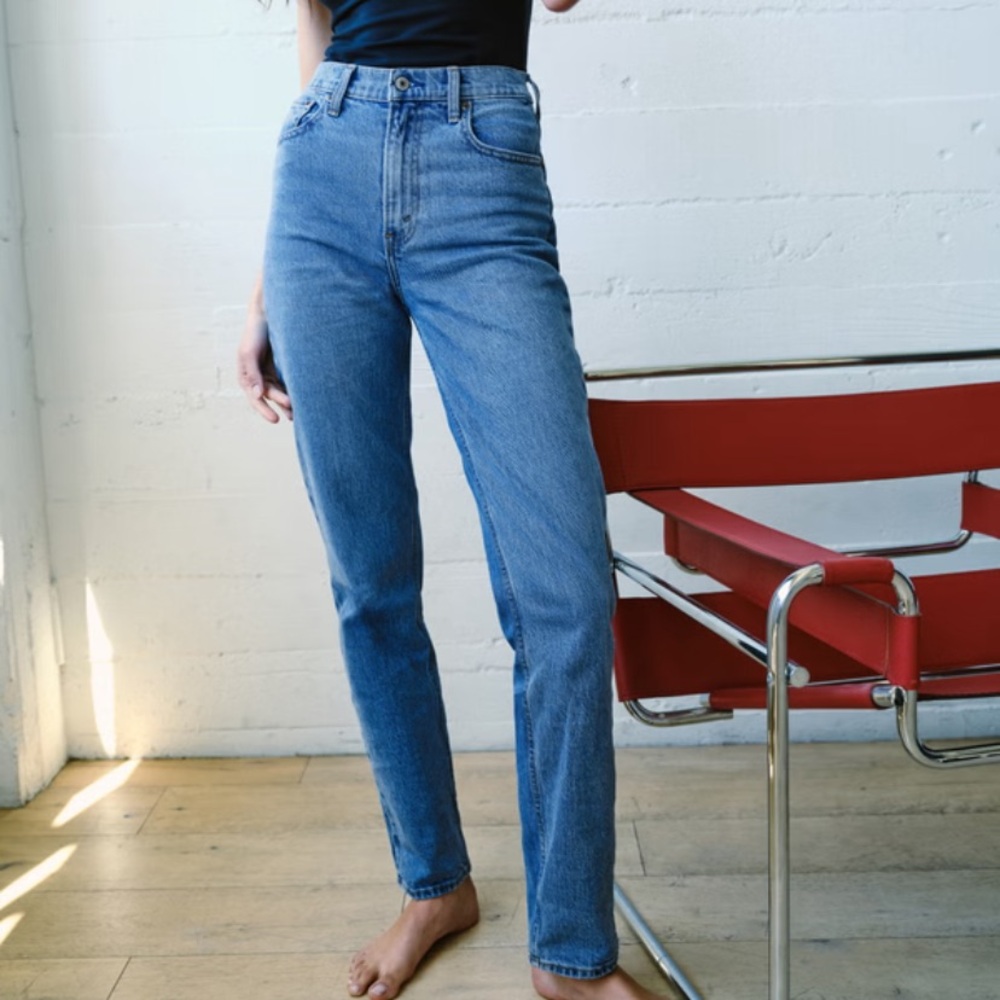 Abercrombie & Fitch curve love 90s ultra high rise jeans